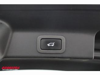 Jaguar F-Pace 2.0 Portfolio AWD Pano Meridian HUD Camera AHK Memory Clima picture 28