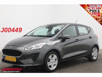 Auto incidentate Ford Fiesta 1.1 Trend 5Drs. AHK Airco PDC Navi Apple/Android 2018/6