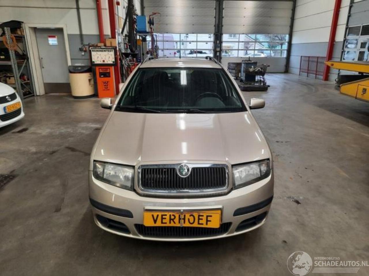 Skoda Fabia Fabia (6Y5), Combi 5-drs, 2000 / 2007 1.4i 16V