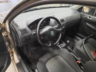 Skoda Fabia Fabia (6Y5), Combi 5-drs, 2000 / 2007 1.4i 16V picture 5