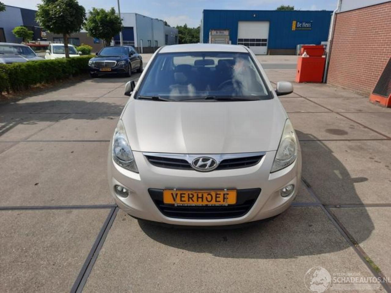 Hyundai I-20 i20, Hatchback, 2008 / 2015 1.2i 16V