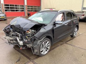 Salvage car Kia Niro Niro I (DE), SUV, 2016 / 2022 1.6 GDI Hybrid 2019/3