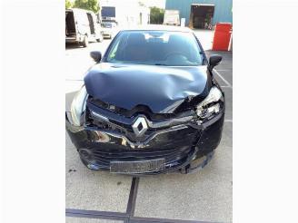 Vrakbiler auto Renault Clio Clio IV (5R), Hatchback 5-drs, 2012 / 2021 1.5 Energy dCi 90 FAP 2015/4
