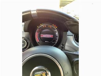 Fiat 500 500C/595C/695C, Cabrio, 2009 1.4 T-Jet 16V 595 Turismo picture 8