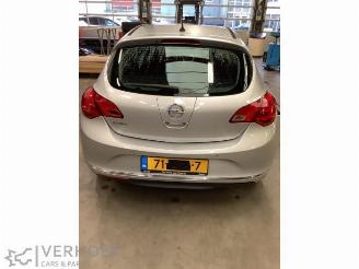 Opel Astra Astra J (PC6/PD6/PE6/PF6), Hatchback 5-drs, 2009 / 2015 1.4 Turbo 16V picture 4