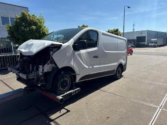 Salvage car Opel Vivaro Vivaro, Van, 2014 / 2019 1.6 CDTI 95 Euro 6 2017/6