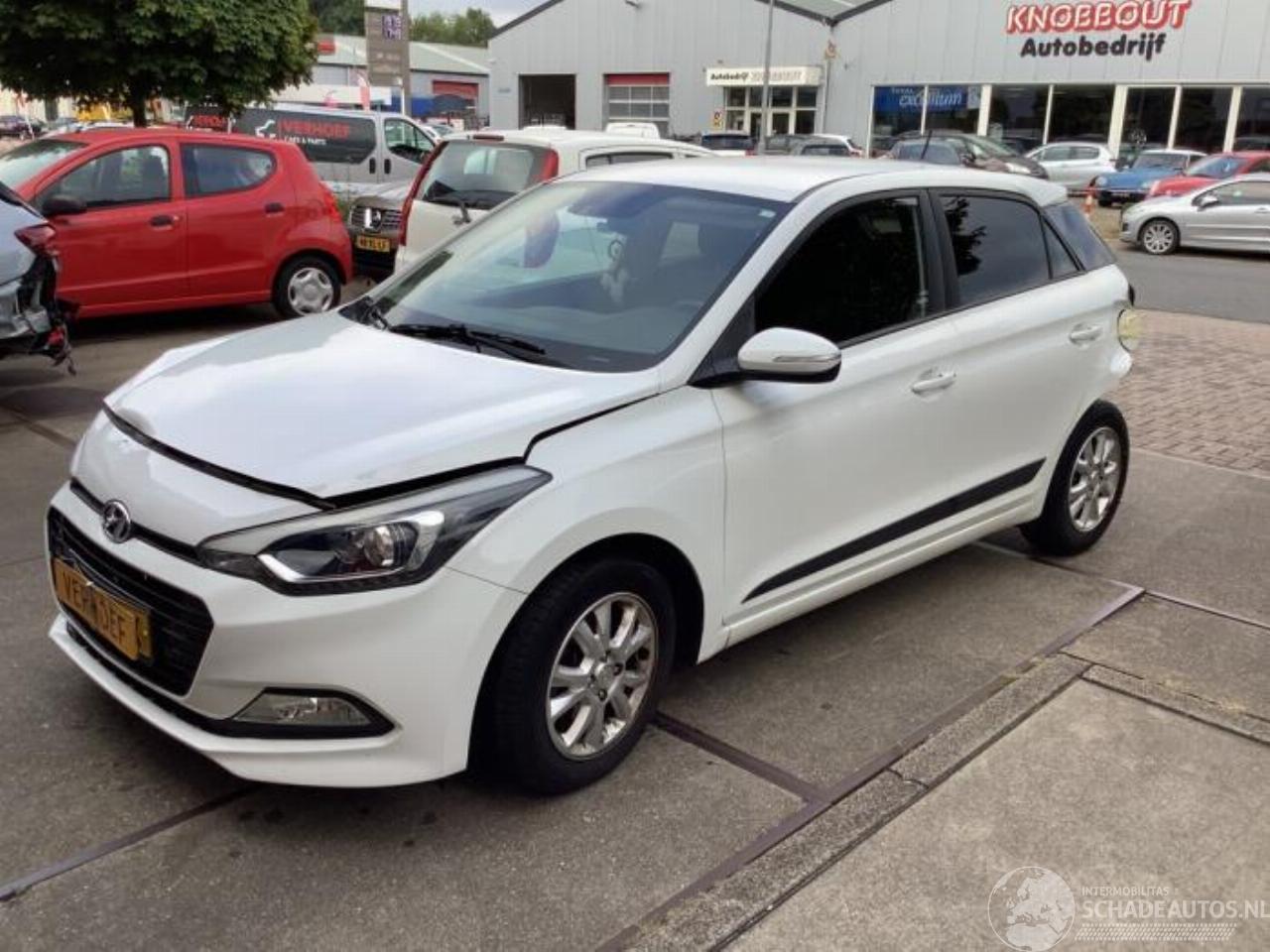 Hyundai I-20 i20 (GBB), Hatchback, 2014 / 2020 1.0 T-GDI 100 12V