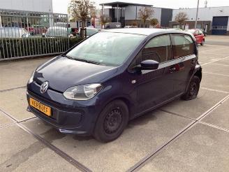 Vrakbiler auto Volkswagen Up! Up! (121), Hatchback, 2011 1.0 12V 75 2015/5