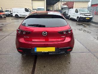 Mazda 3  picture 4