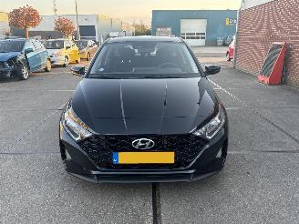 krockskadad bil auto Hyundai I-20  2021/10