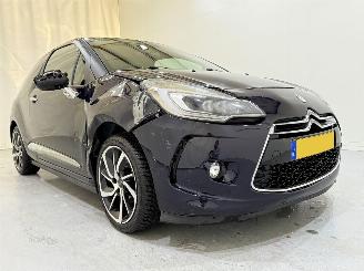 Schadeauto DS Automobiles DS 3 1.2 Puretech 82 Business NAP 2015/12