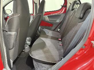 Peugeot 107 5-Drs 1.0-12V XR Airco picture 22