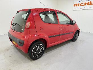Peugeot 107 5-Drs 1.0-12V XR Airco picture 7