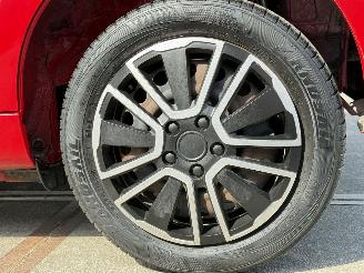 Peugeot 107 5-Drs 1.0-12V XR Airco picture 12