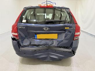 Kia Cee d SW 1.4 CVVT Navigator Plus picture 5