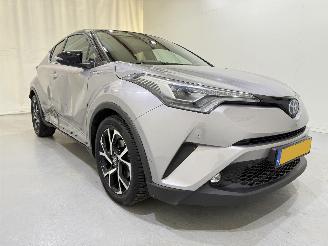 Toyota C-HR 1.8 Hybrid Bi-Tone Plus picture 23