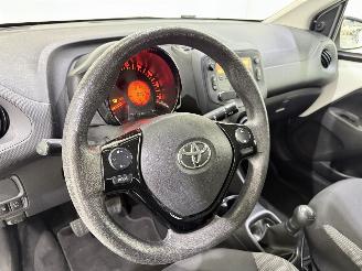 Toyota Aygo HB 1.0 VVT-i Airco NAP picture 12