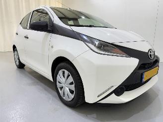 Schadeauto Toyota Aygo HB 1.0 VVT-i Airco NAP 2018/2