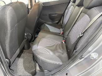 Hyundai I-20 HB 1.2i i-Deal Airco NAP picture 35