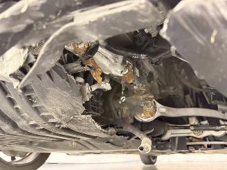 Mercedes C-klasse 300e Business Solution AMG PHEV picture 12