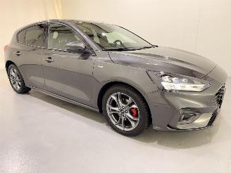 Avarii autoturisme Ford Focus HB 1.5 EcoBoost ST Line X Business aut 2020/12