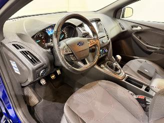 Ford Focus Wagon 1.5 EcoBoost Titanium  110kW 150PK 1498ccm picture 8