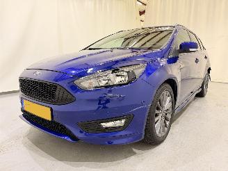 Ford Focus Wagon 1.5 EcoBoost Titanium  110kW 150PK 1498ccm picture 5