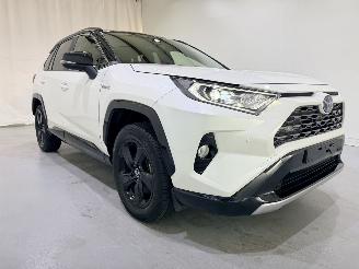 skadebil auto Toyota Rav-4 2.5 VVT-i Hybrid Style Pano/Clima 2019/5