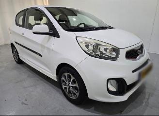 Unfallwagen Kia Picanto 1.2 CVVT Plus Pack 3Drs AC NAP 2012/4