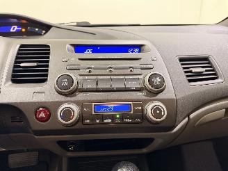 Honda Civic Sedan 1.3 Hybrid Clima/leer picture 25