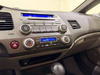 Honda Civic Sedan 1.3 Hybrid Clima/leer picture 13