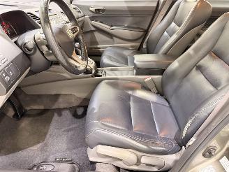 Honda Civic Sedan 1.3 Hybrid Clima/leer picture 33