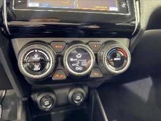 Suzuki Swift HB 1.2 Dualjet Hybrid Style Navi picture 17