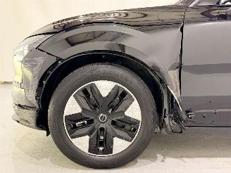 Volvo EX30 Extended Pure 69kWh 200kW picture 11
