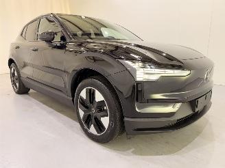  Volvo EX30 Extended Pure 69kWh 200kW 2025/2