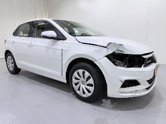 Schadeauto Volkswagen Polo VI HB 1.0 TSI Comfort Navi/Airco 2019/12