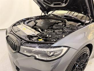 BMW 3-serie Sedan 330e M Sport Aut8 picture 24