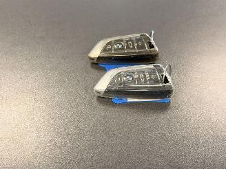 BMW 3-serie Sedan 330e M Sport Aut8 picture 36