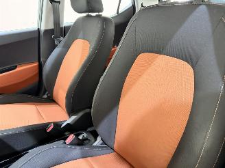 Hyundai I-10 HB 1.0i Blue Go! Navi/Clima picture 35