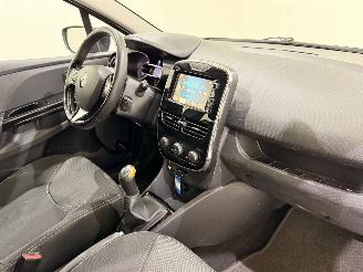 Renault Clio Estate 0.9 TCe Expression Navi/Airco picture 17