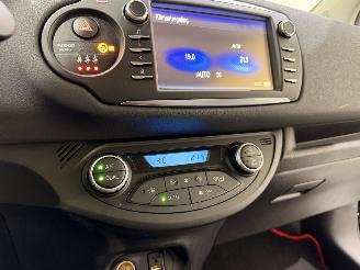 Toyota Yaris HB 1.5 VVT-i Hybrid Clima picture 21