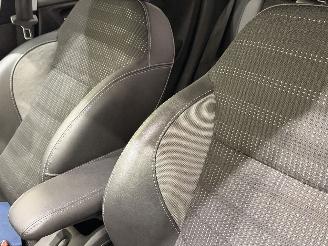 Peugeot 2008 1.2 GT-Line Automaat Navi/Clima picture 27