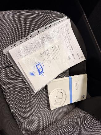 Volkswagen Golf VII HB 1.2 TSI Airco picture 32