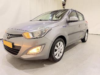 Hyundai I-20 HB 1.2 i-Deal Navi/Airco picture 19