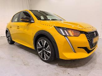 Coche accidentado Peugeot 208 1.2 GT 130 Automaat 2021/1