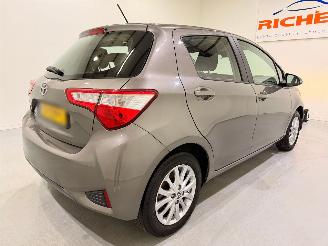 Toyota Yaris HB 1.0 VVT-i Aspiration picture 6