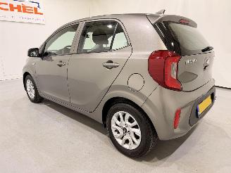 Kia Picanto 1.0 Comfortplus Navigator picture 4