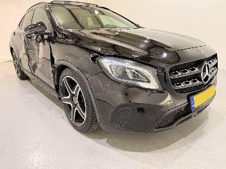 Vaurioauto  passenger cars Mercedes GLA 220 4Matic Premium Plus AMG Aut7 2017/12