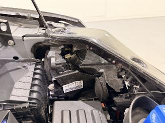 Volkswagen Caddy 2.0 TDI R-pakket picture 22