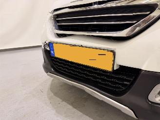 Peugeot 2008 1.2 PureTech Allure Automaat picture 12
